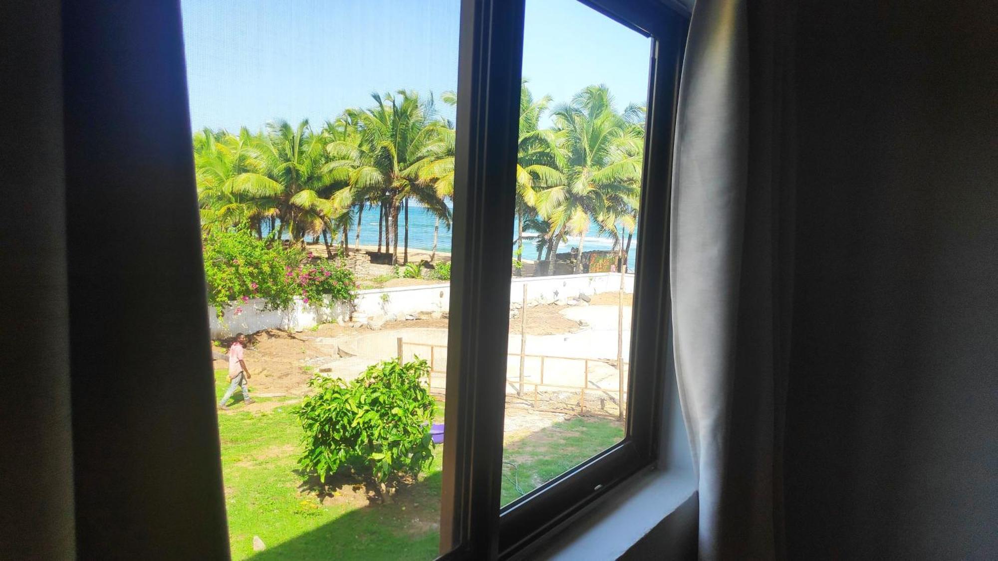 Hotel Afiki Elmina Zewnętrze zdjęcie