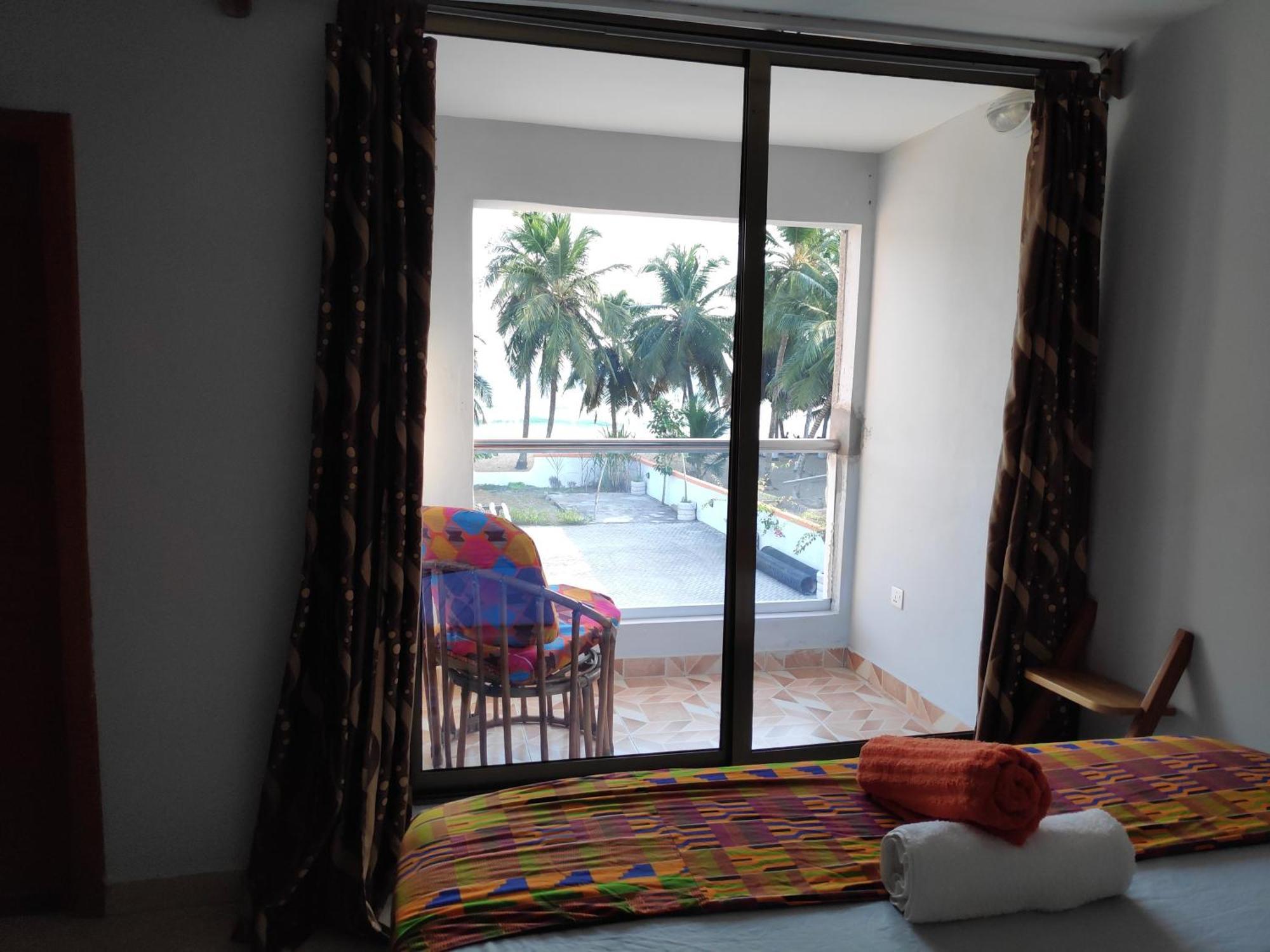 Hotel Afiki Elmina Zewnętrze zdjęcie
