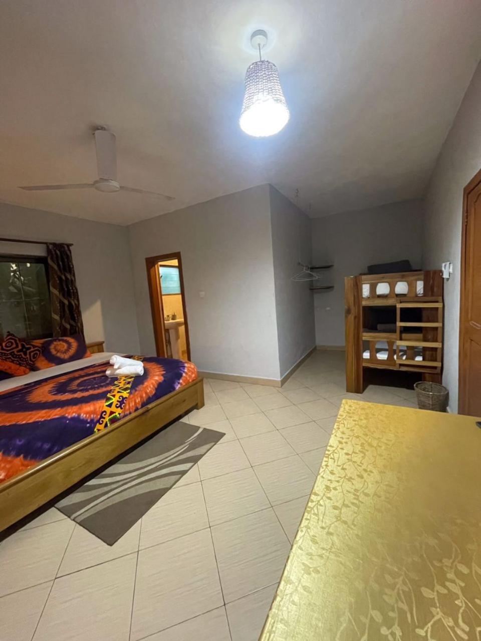 Hotel Afiki Elmina Zewnętrze zdjęcie